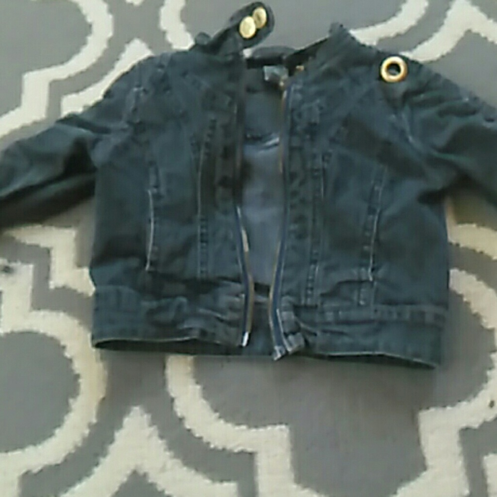 Jean jacket size 4 toddler